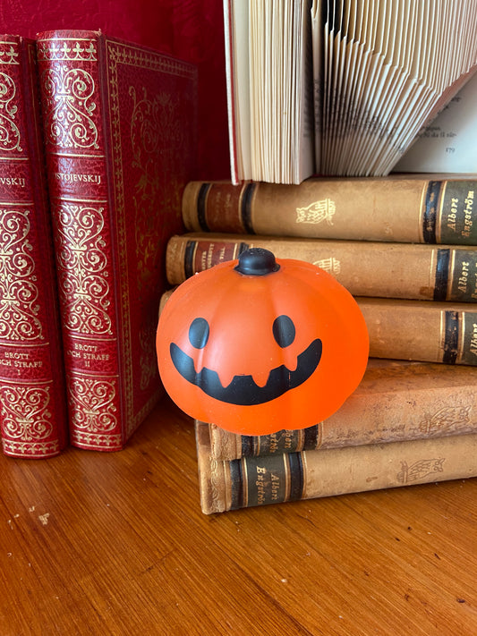 Squeezie pumpkin