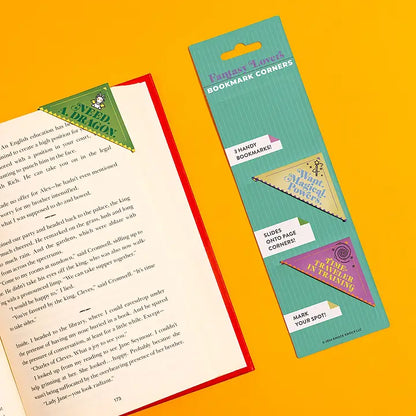 Bookmark corners fantasy